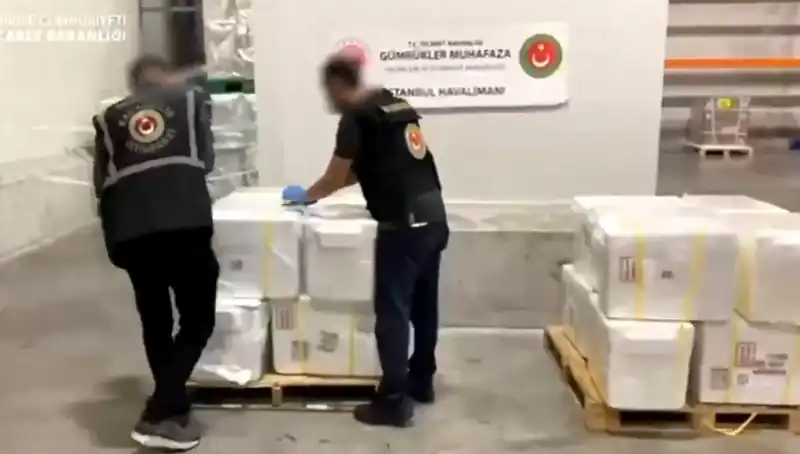 İstanbul Havalimanı'nda Tarihi Kokain Ele Geçirildi: 455 Kilo!