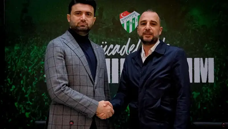 Bursaspor'un Yeni Teknik Direktörü: Batalla'nın Yerine Kim Geçecek?