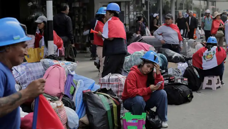 Peru'daki Madencilerin Sokaklarda Yükselen İsyanı: Neler Oluyor?