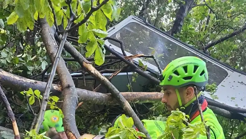 İtalya'da Teleferik Faciası: Korkunç Kazada 4 Kişi Hayatını Kaybetti