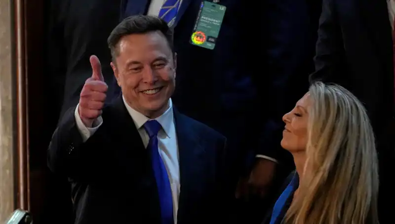 Musk'ın Ukrayna Seçim Çağrısı: Zelenski'nin Kaderi Ne Olacak?