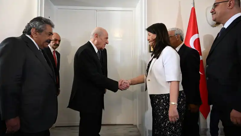 MHP Lideri Bahçeli, DEM Parti Heyetini Kabulde Verdiği Mesajlar Neleri İşaret Ediyor?