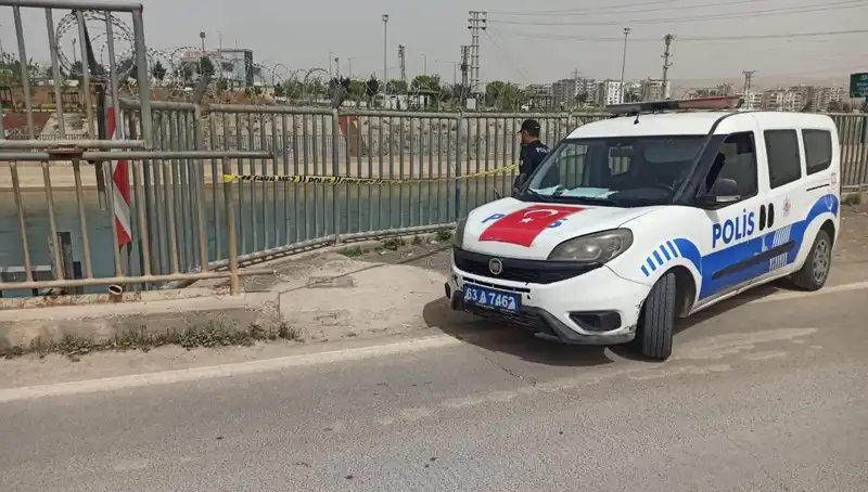 Sulama Kanalında Şok Edici Buluntu: Gizemli Ceset Ortaya Çıktı