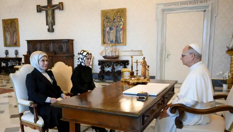 Emine Erdoğan ve Papa Leo: Gazze Krizi Üzerine Çarpıcı Görüşme