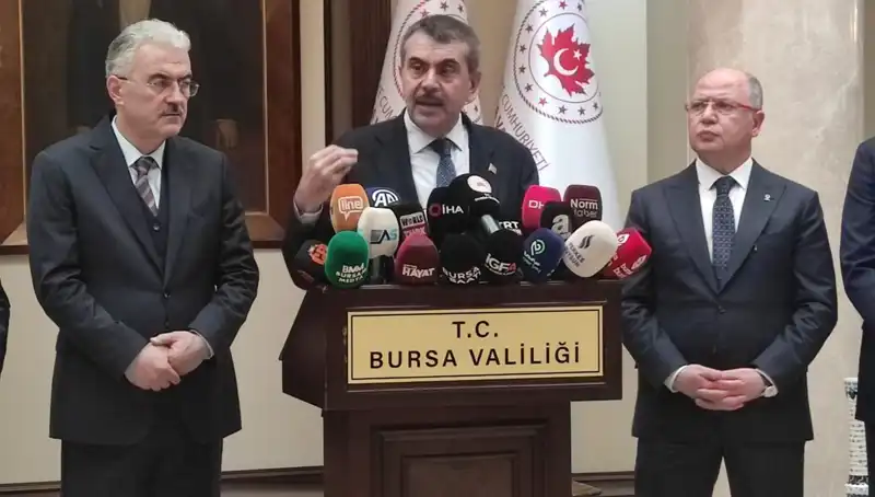 Bakan Tekin'den Çalışanlara Protesto Yaptırımı Uyarısı: Gelişmeler Neler Olacak?