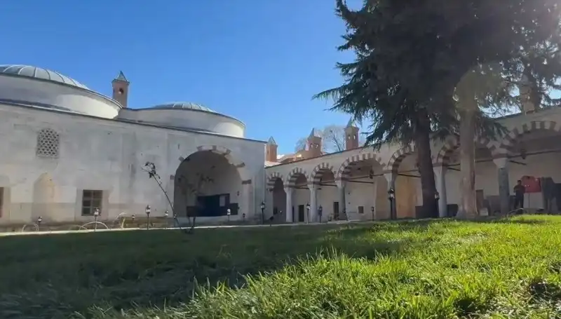 Edirne’de Tarihin Renkleri: Peykler Medresesi Yeniden Kapılarını Açıyor!