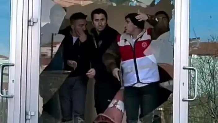 Maçta Gergin Anlar: Taraftarlar Arasında Çıkan Kavga Dikkat Çekti