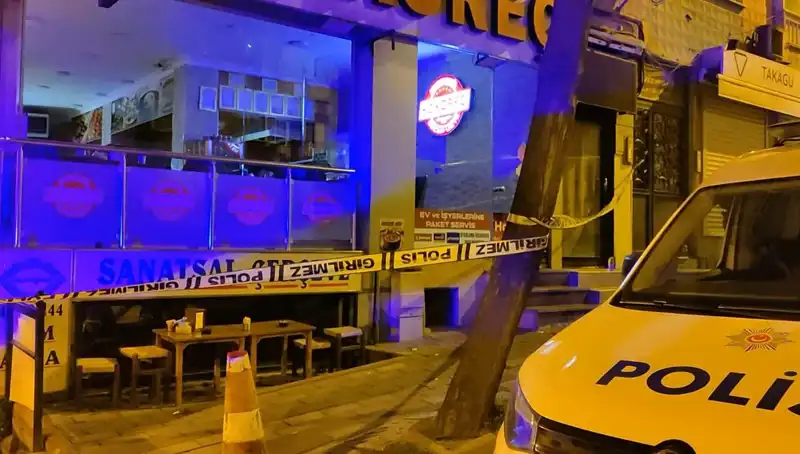 Üsküdar'da Çöp Kavgası: Komşular Arasında Çıkan Tartışma Hayat Kayıplarına Neden Oldu