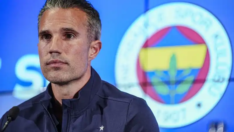 Fenerbahçe'nin Tur Şansı: Robin van Persie'den Açıklama!