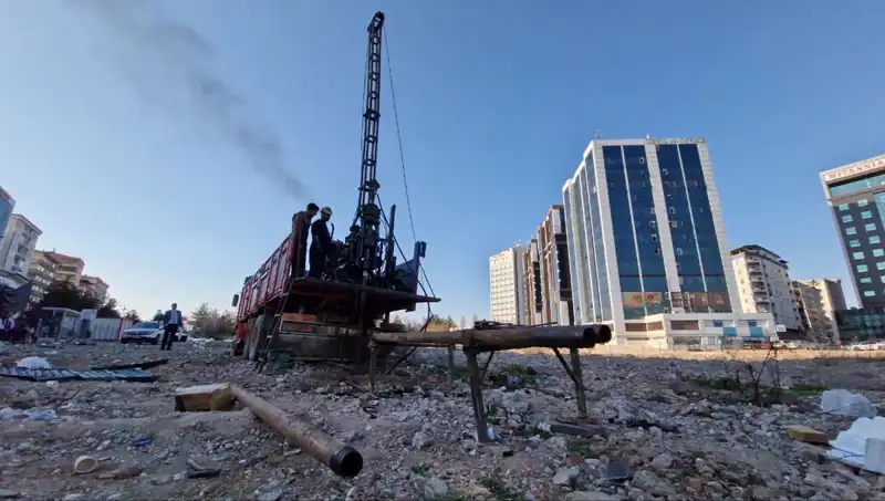 Galeria Sitesi’nde Tarihi Kazı Başladı: 89 Kişinin Gizemi Ortaya Çıkıyor