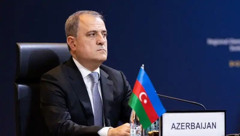 Barış İçin Tarihi Anlaşma: Azerbaycan ve Ermenistan Nihayet Uzlaştı