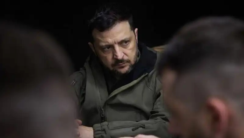 Ukrayna Lideri Zelenski: Rusya, Kuzey Kore Üretimi Füze Kullanıyor!