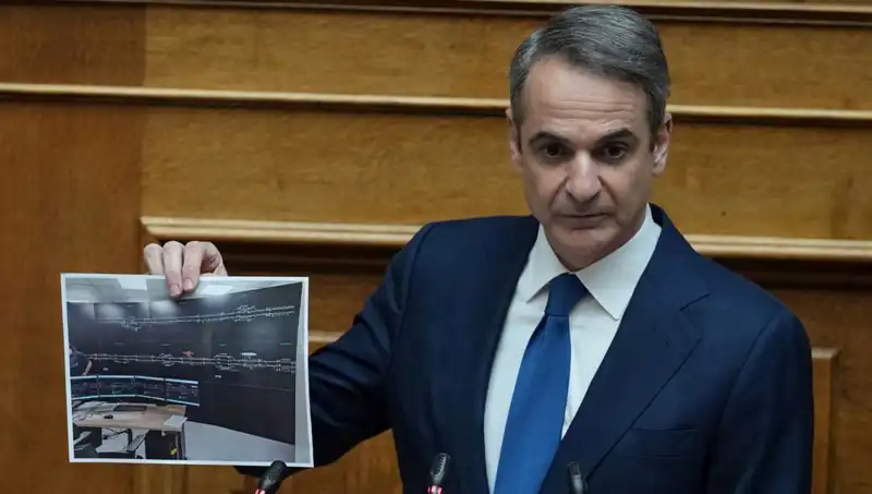 Yunanistan'da Yeni Dönem: Miçotakis Protestolarına Son Verdi