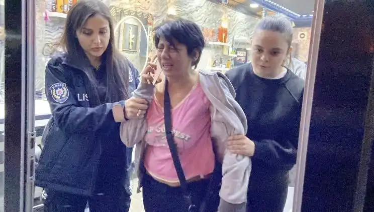 Polise "Köpek" Diyerek İten Kadın Hakkında Soruşturma Başlatıldı